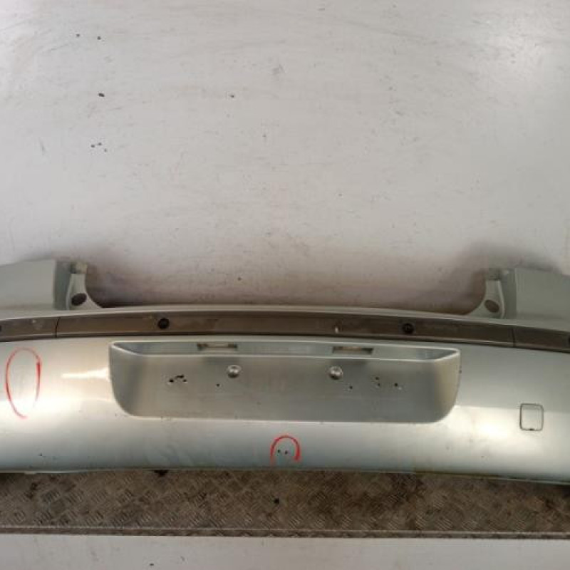 Pare choc arriere RENAULT LAGUNA 2