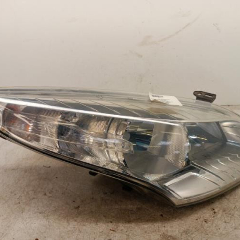 Optique avant principal droit (feux)(phare) RENAULT MEGANE 3
