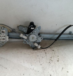 Leve vitre electrique avant droit NISSAN NV200