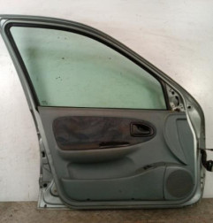 Porte avant gauche RENAULT MEGANE 1 Photo n°4