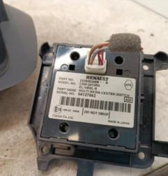 Ecran GPS RENAULT MEGANE 3 Photo n°3