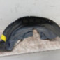 Pare boue arriere droit PEUGEOT 208 2