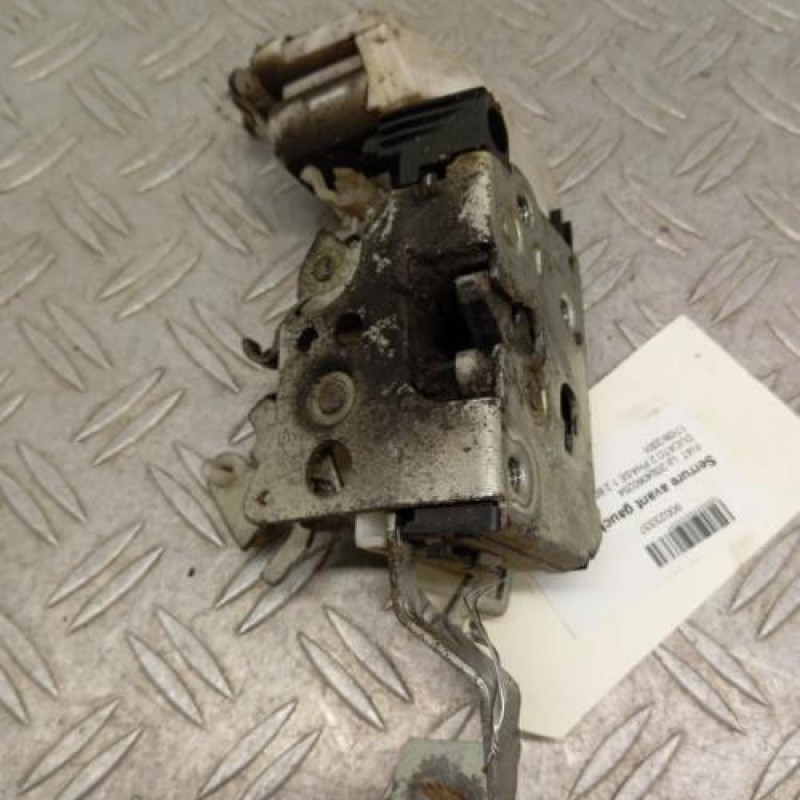 Serrure avant gauche FIAT DUCATO 2 Serrure avant gauche FIAT DUCATO 2