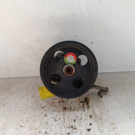 Pompe de direction CHRYSLER GRAND VOYAGER 5 Photo n°1