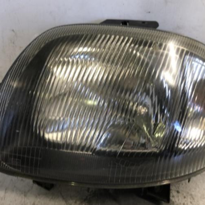 Optique avant principal gauche (feux)(phare) RENAULT CLIO 2
