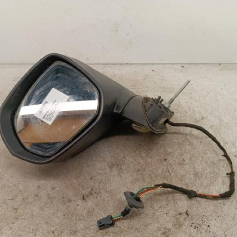 Retroviseur gauche PEUGEOT 5008 1