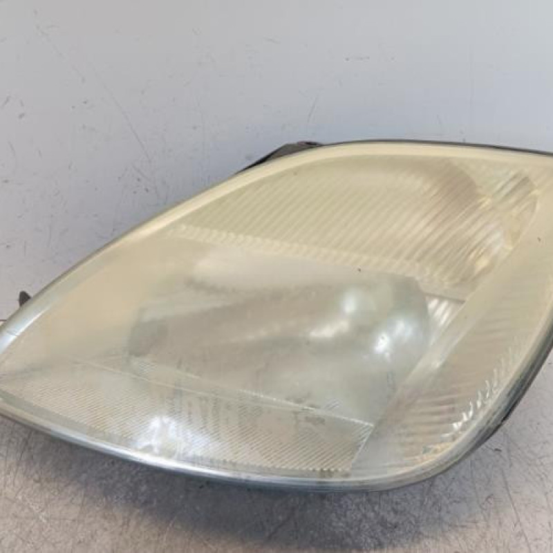 Optique avant principal gauche (feux)(phare) FORD FIESTA 5