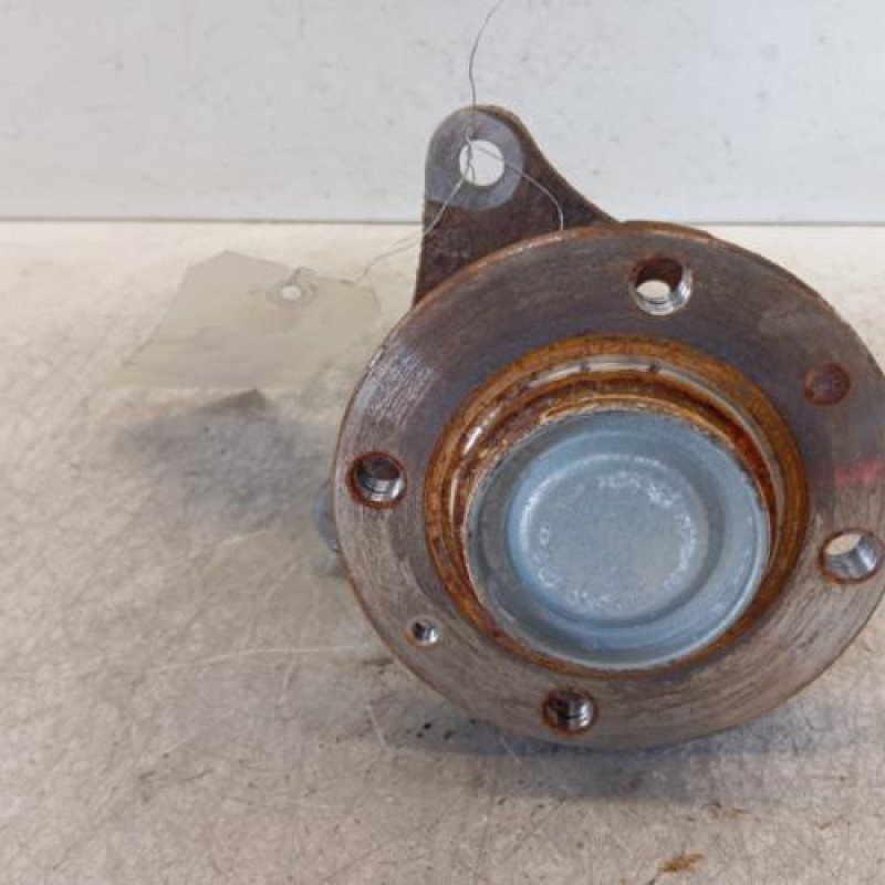Moyeu arriere droit PEUGEOT 208 2 Moyeu arriere droit PEUGEOT 208 2
