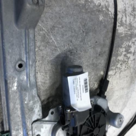 Leve vitre electrique avant gauche RENAULT CLIO 3