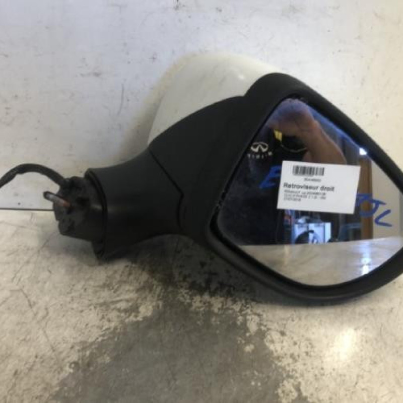 Retroviseur droit RENAULT CLIO 4 Retroviseur droit RENAULT CLIO 4