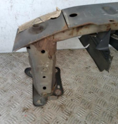 Renfort pare choc avant (traverse) FORD FOCUS 2