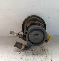Pompe de direction FIAT DOBLO 1 Photo n°3