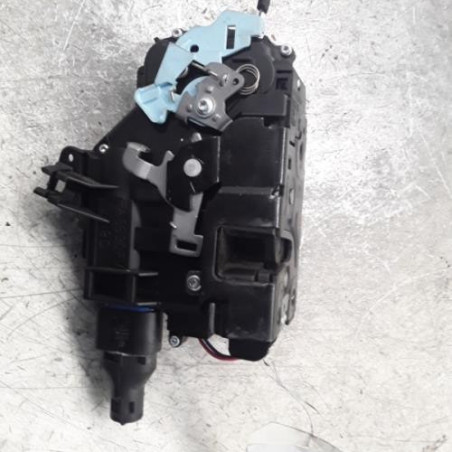Serrure avant droit VOLKSWAGEN GOLF 5
