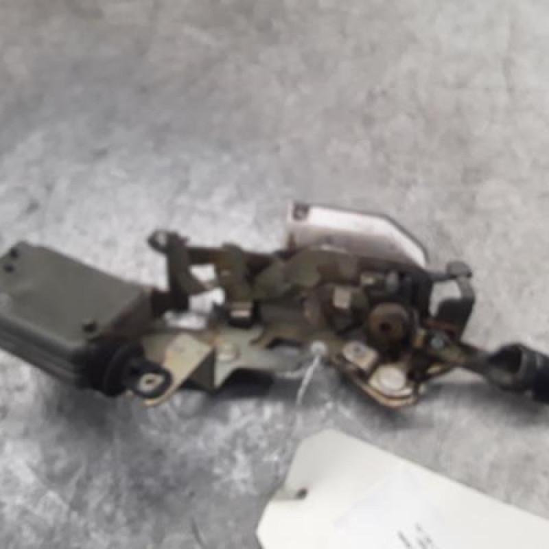 Serrure de porte laterale droite RENAULT TRAFIC 1