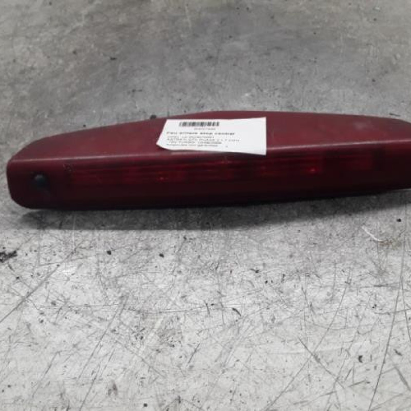 Feu arriere stop central OPEL ASTRA H Feu arriere stop central OPEL ASTRA H