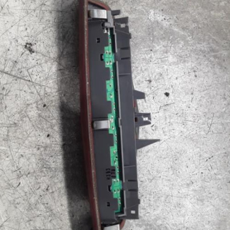 Feu arriere stop central OPEL ASTRA H