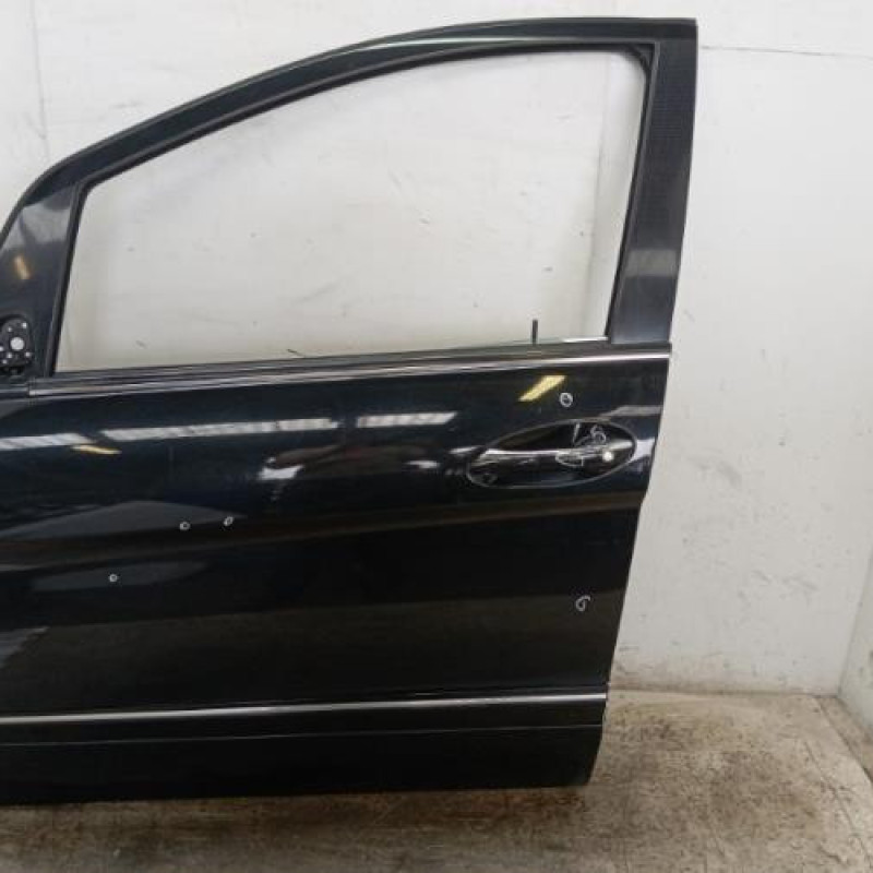 Porte avant gauche MERCEDES CLASSE B 245