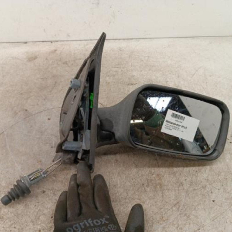 Retroviseur droit FIAT PUNTO 1 Retroviseur droit FIAT PUNTO 1