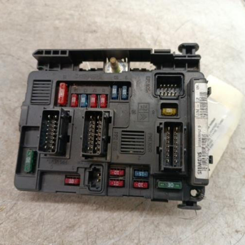 Boitier servitude moteur (BSM) PEUGEOT 206