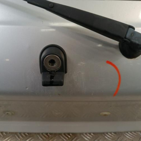 Malle/Hayon arriere FORD FIESTA 3