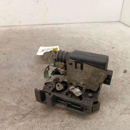 Serrure avant droit DACIA DUSTER 1