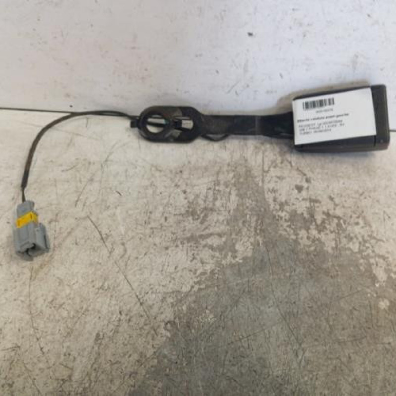 Attache ceinture avant gauche PEUGEOT 208 1