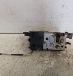 Serrure arriere droit PEUGEOT 208 1