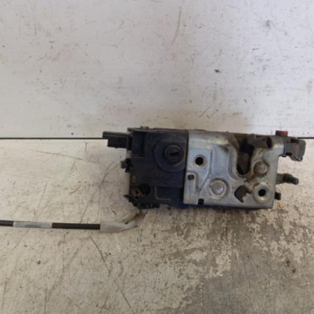 Serrure arriere droit PEUGEOT 208 1