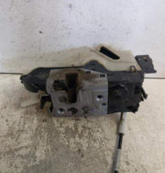 Serrure avant gauche PEUGEOT 208 1