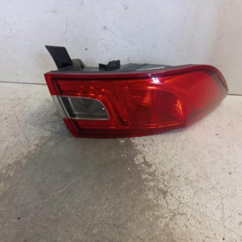 Feu arriere principal gauche (feux) RENAULT CLIO 4 Feu arriere principal gauche (feux) RENAULT CLIO 4