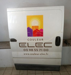 Porte laterale droit RENAULT TRAFIC 2 Photo n°1