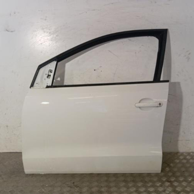 Porte avant gauche VOLKSWAGEN POLO 5