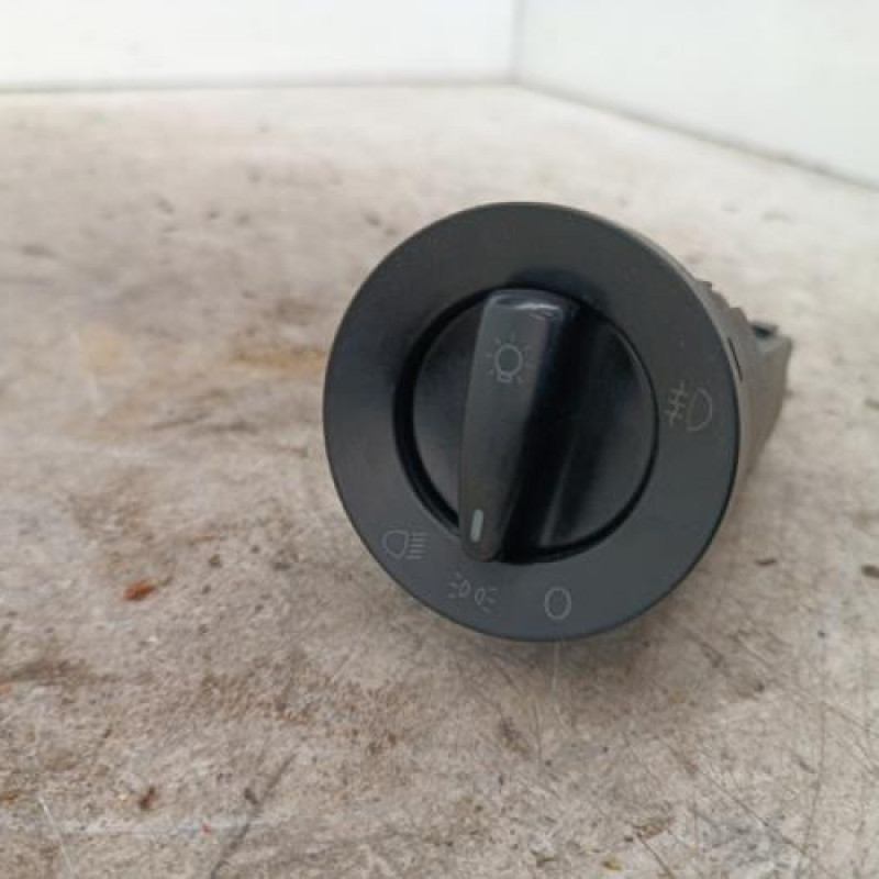Commodo phare VOLKSWAGEN GOLF 4 Commodo phare VOLKSWAGEN GOLF 4