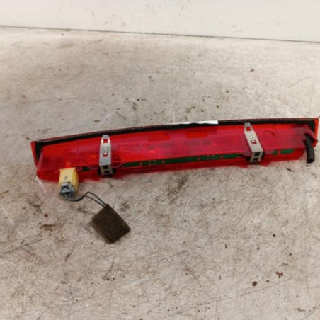 Feu arriere stop central RENAULT MEGANE 2