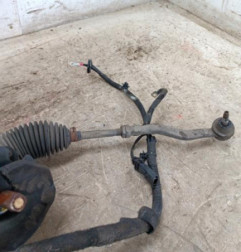 Cremaillere assistee PEUGEOT 208 1 Photo n°4