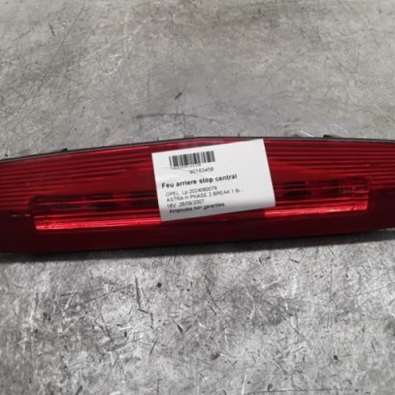 Feu arriere stop central OPEL ASTRA H Feu arriere stop central OPEL ASTRA H