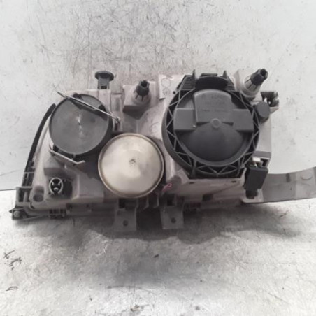 Optique avant principal droit (feux)(phare) MERCEDES CLASSE C 202