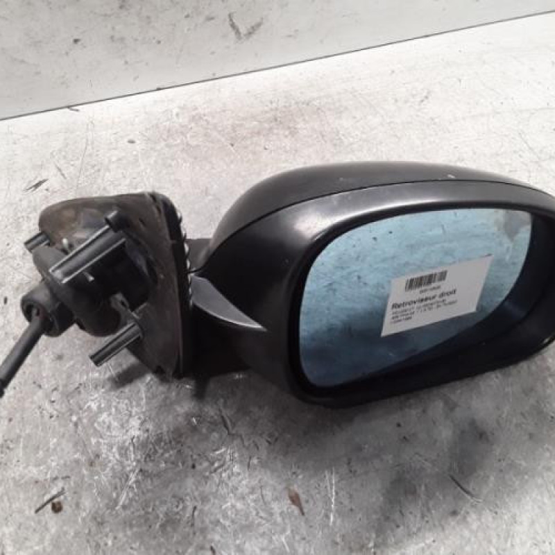 Retroviseur droit PEUGEOT 406 Retroviseur droit PEUGEOT 406