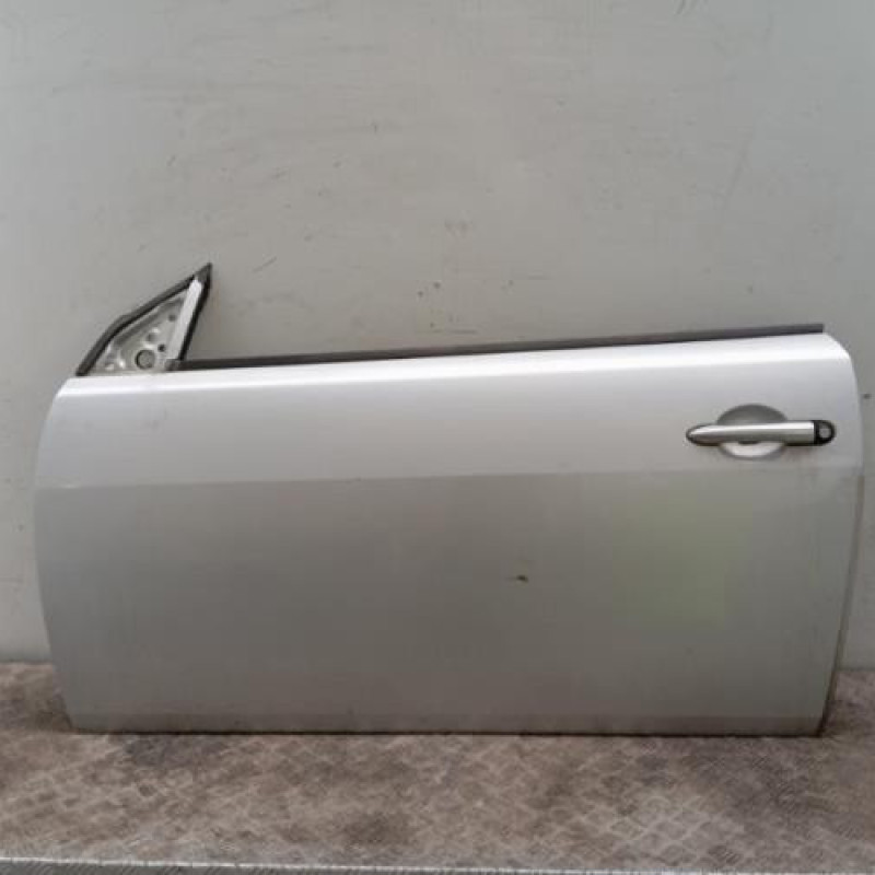 Porte avant gauche RENAULT MEGANE 2 Porte avant gauche RENAULT MEGANE 2