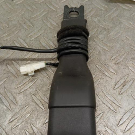 Attache ceinture avant droit PEUGEOT 108