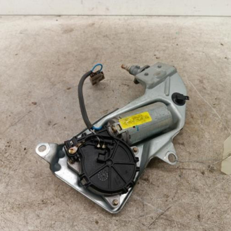 Moteur essuie glace arriere RENAULT MEGANE 1