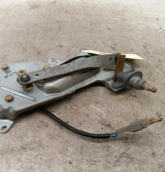 Moteur essuie glace arriere RENAULT MEGANE 1