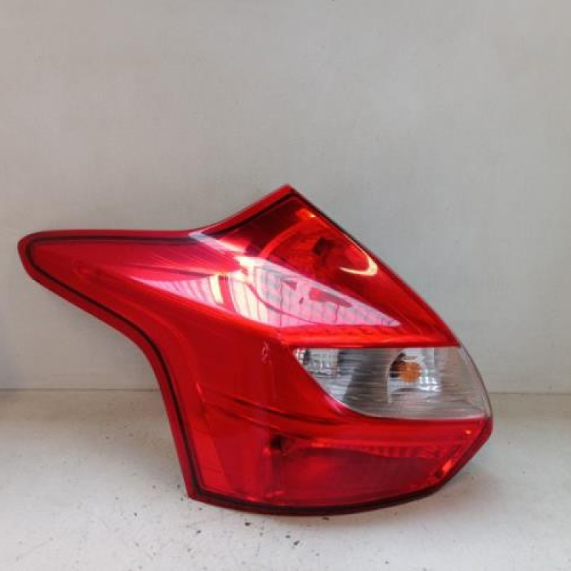 Feu arriere principal gauche (feux) FORD FOCUS 3 Feu arriere principal gauche (feux) FORD FOCUS 3
