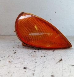 Optique avant secondaire droit (feux)(clignotant) FIAT SEICENTO Photo n°1