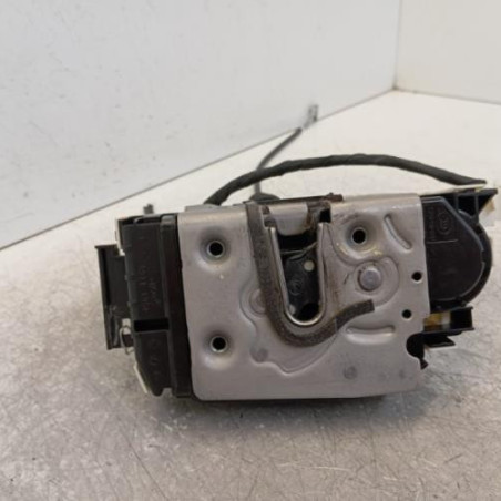 Serrure avant gauche MERCEDES CLASSE C 204