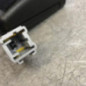 Attache ceinture avant droit PEUGEOT 208 1