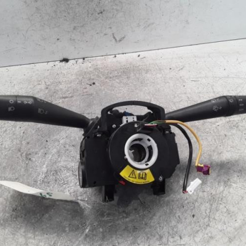 Com (Bloc Contacteur Tournant+Commodo Essuie Glace+Commodo Phare) FIAT PANDA 3