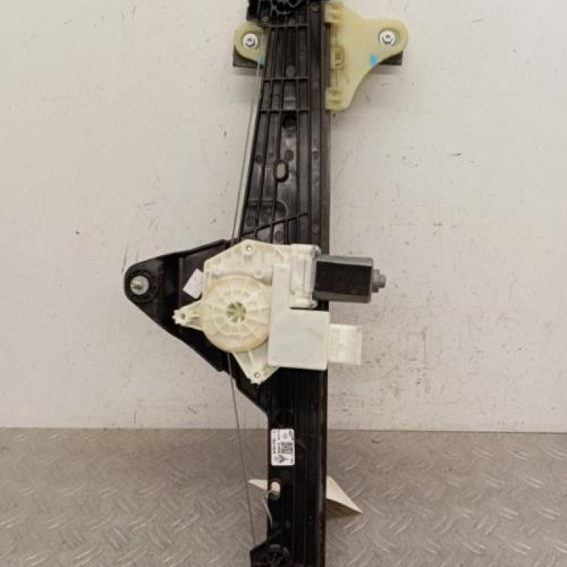 Leve vitre electrique avant droit RENAULT CLIO 5