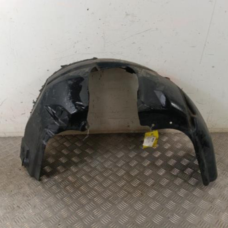 Pare boue avant gauche FORD FIESTA 6 Pare boue avant gauche FORD FIESTA 6