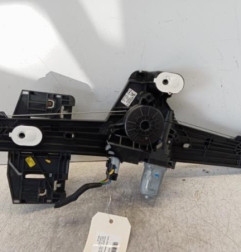 Leve vitre electrique arriere droit PEUGEOT 208 2 Photo n°1